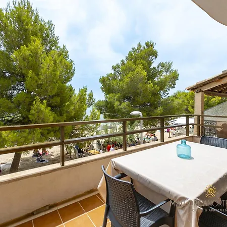 Private With Inviting Space Apartment *