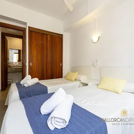 Private With Inviting Space Apartment Port de Pollenca